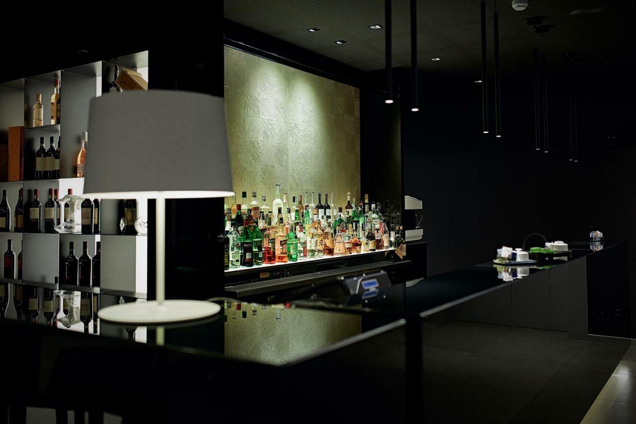 Link124 Hotel ปาร์มา ภายนอก รูปภาพ